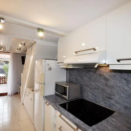 Petit Coin De Paradis A Port-leucate Holiday home